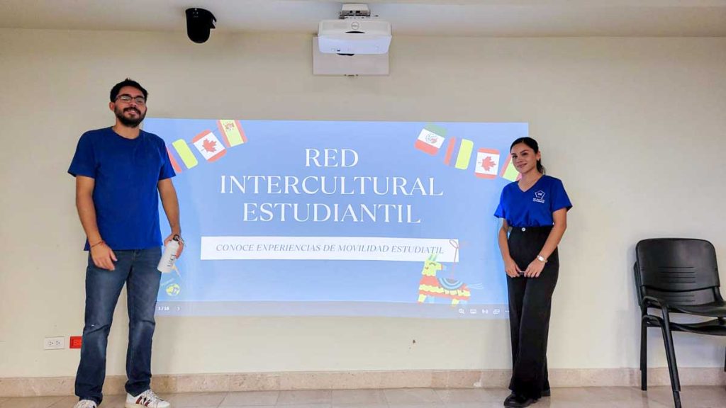 El equipo Internacionalista de la RIE realiza las primeras pláticas motivacionales de movilidad para la comunidad estudiantil de la UACJ 