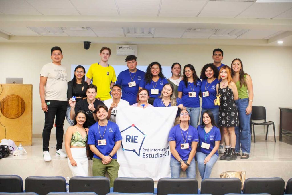 La Red Intercultural Estudiantil (RIE) da la bienvenida a estudiantes internacionales en los semestres 2024-1 y 2024-2 